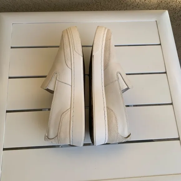 Timberland white leather flats platform size 7.5