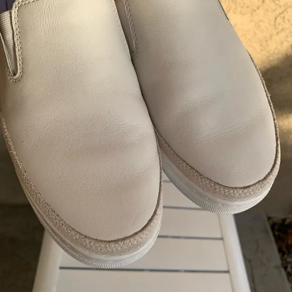 Timberland white leather flats platform size 7.5