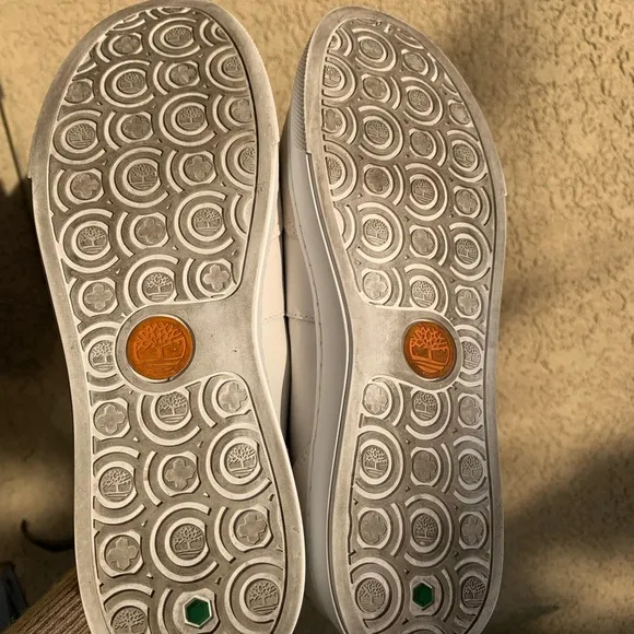 Timberland white leather flats platform size 7.5