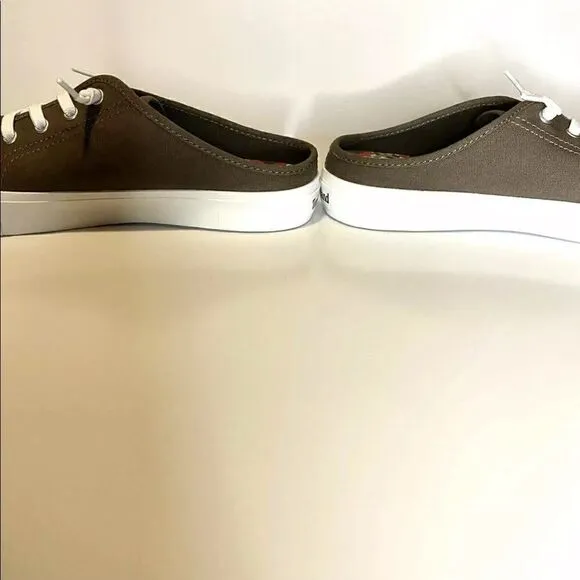 Timberland Women's Skyla Bay Canvas Mule, Brown , Size 7.5 (C)