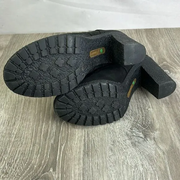 Timberland heeled boots lace up