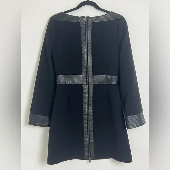 Toccin Black Faux Leather Trim Flare Sleeve Exposed Zipper Mod Mini Shift Dress