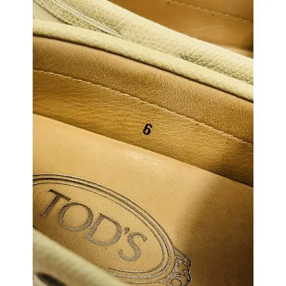 TOD’S Beige Grained Leather Bow Accent Lacetto Gomma Flats Loafers Size 6