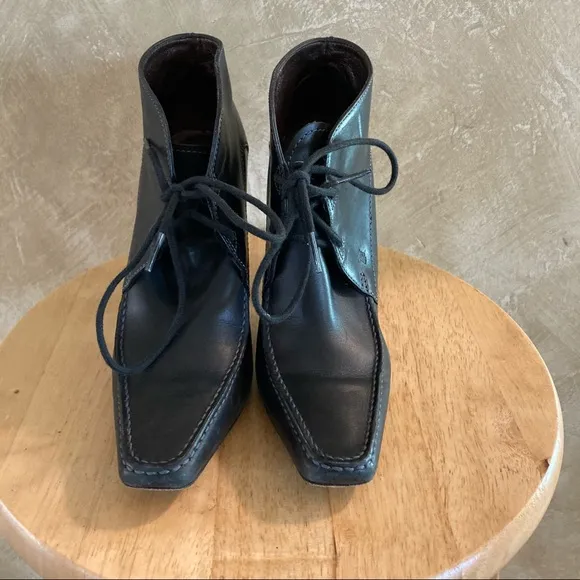 Tod’s Black Leather Ankle Boots Witchy Core Size 4.5