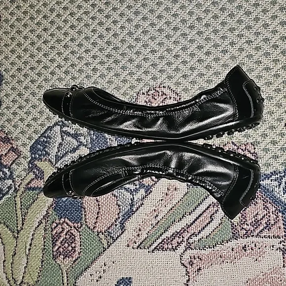 Tod's black patent leather ballerina flats studded detail Women's 7