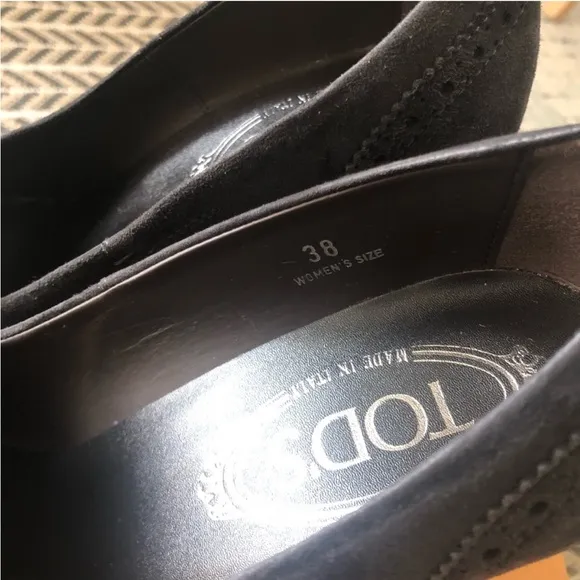 Tod´s gray suede brogue tassel heel moccasins