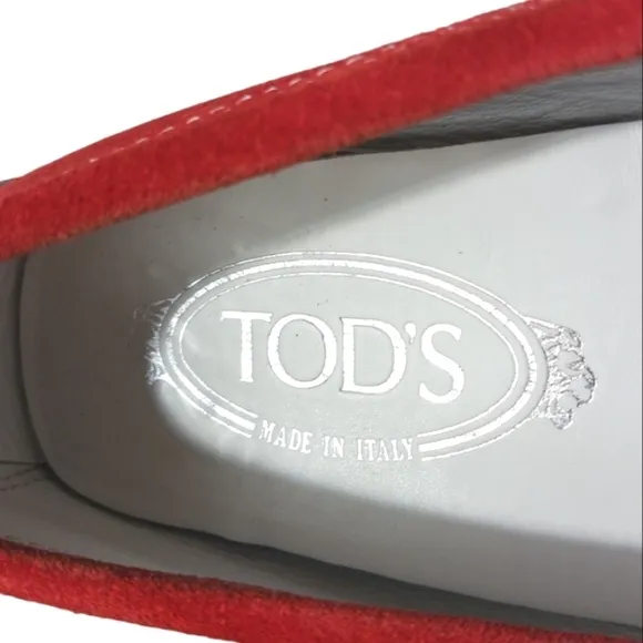 Tod’s Red Suede Loafer Driving Moccasins Rare Limited Edition