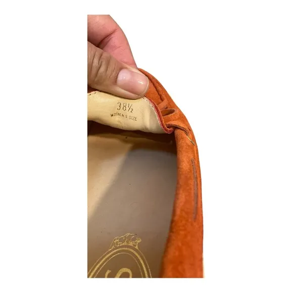 Tods Women’s Orange  Suede Slip On Moccasin Slipper Flats  Size 8.5