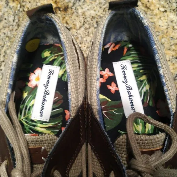 Tommy Bahama Stripe Breaker Boat Shoes Cream Brown Leather Canvas Men's Size 10