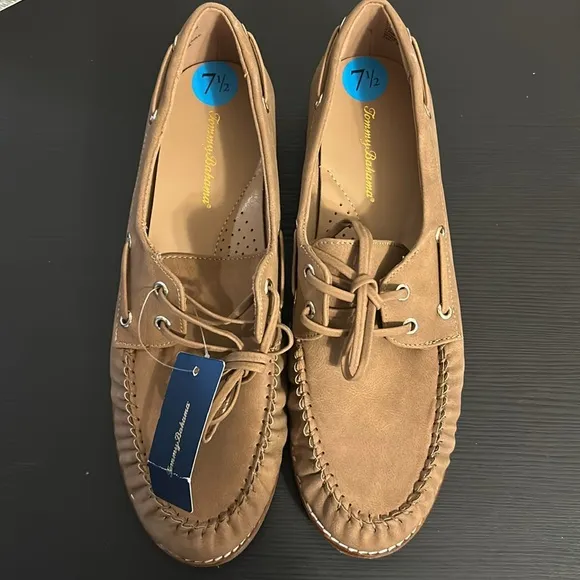 Tommy Bahama Women's Nahara Leather Moccasin Boat Flat Loafers in Brown Size 7.5