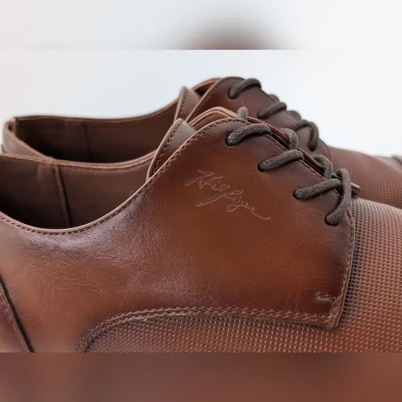 Tommy Hilfiger Men's Sheldon Lace Up Dress Oxfords Medium Brown 8.5