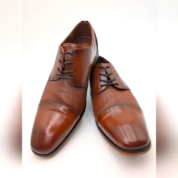 Tommy Hilfiger Men's Sheldon Lace Up Dress Oxfords Medium Brown 8.5