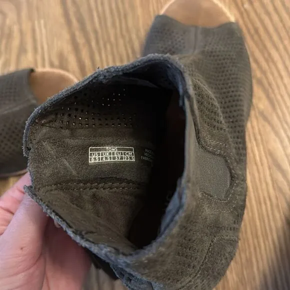 Toms Heeled Ankle Boots