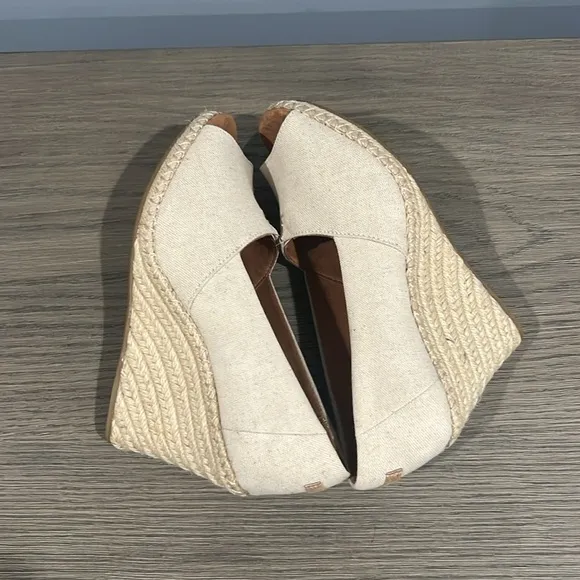 Toms Michelle Recycled Peep-Toe Espadrille Wedges - EUC Dark Natural Linen - 10