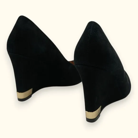 Tory Burch Astoria Wedge Lancaster Suede Shoes Size‎ 6M ~ Heel 3.5&quot;
