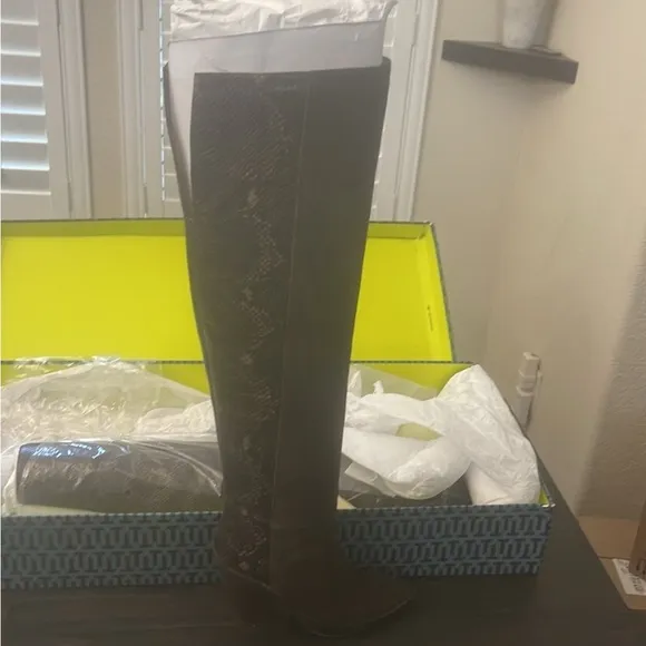 Tory Burch Black and Brown Heeled Boots