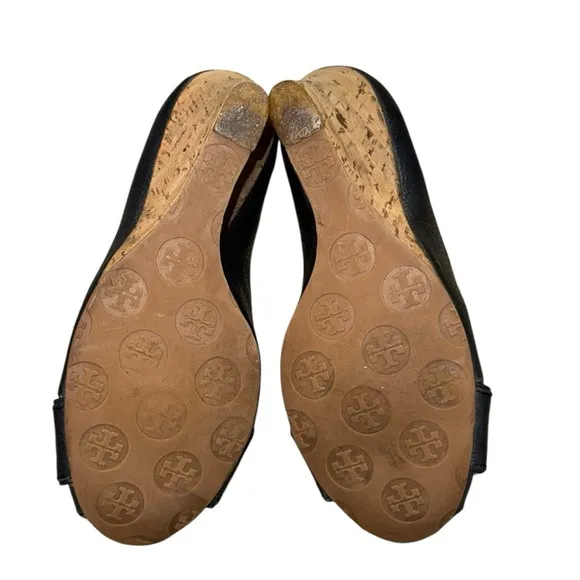 Tory Burch Black Leather Cork Wedge Peep Toe Logo Heels – Size 8 – Chic Staple