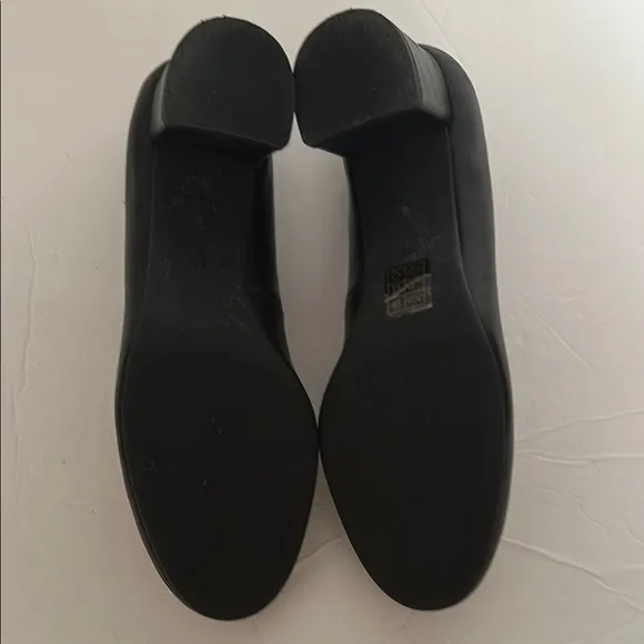 Tory Burch Black Leather Flats