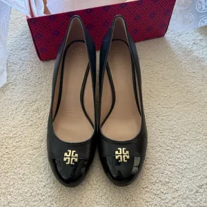 Tory Burch Black Wedges New in Box