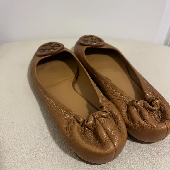 Tory Burch Camel Classic Leather Ballet Flats Size 7.5