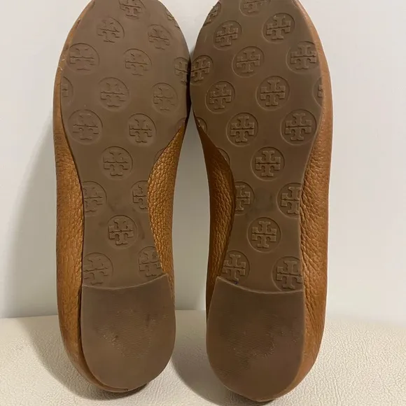 Tory Burch Camel Classic Leather Ballet Flats Size 7.5