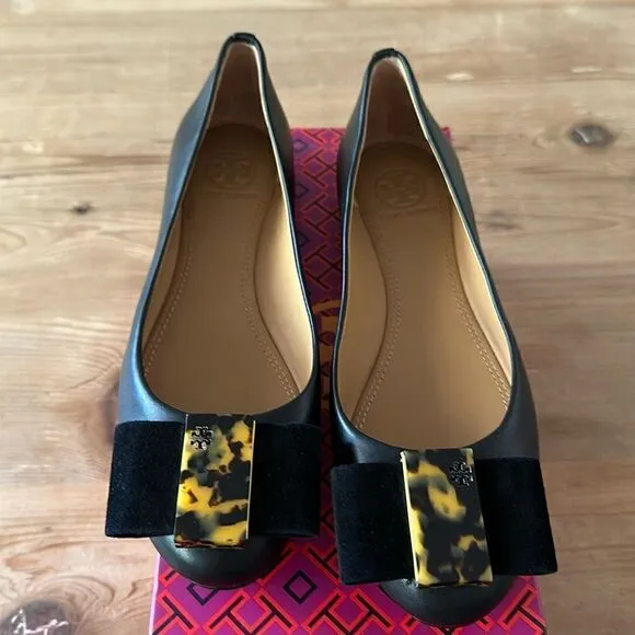 Tory Burch ‘Chase Ballet’ leather bow flats NEW in box Size 6 M Black