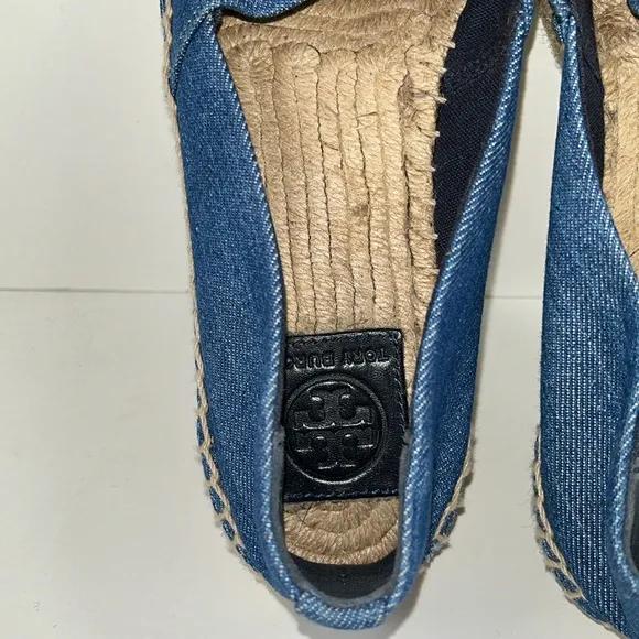 Tory Burch Denim Chambray Navy Leather Color Block Espadrille Flats.