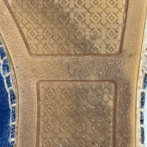 Tory Burch Denim Chambray Navy Leather Color Block Espadrille Flats.