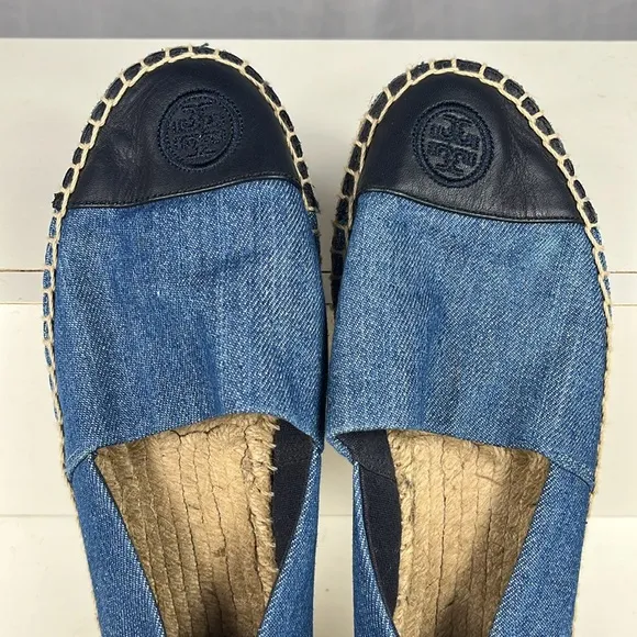 Tory Burch Denim Chambray Navy Leather Color Block Espadrille Flats.