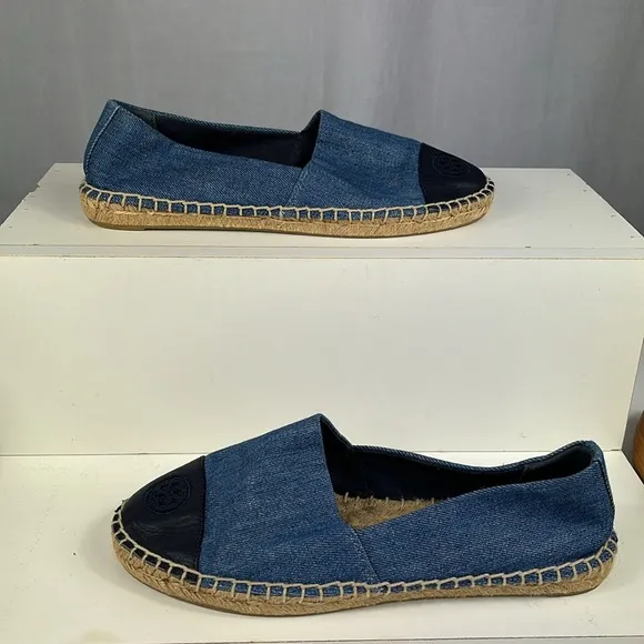 Tory Burch Denim Chambray Navy Leather Color Block Espadrille Flats.