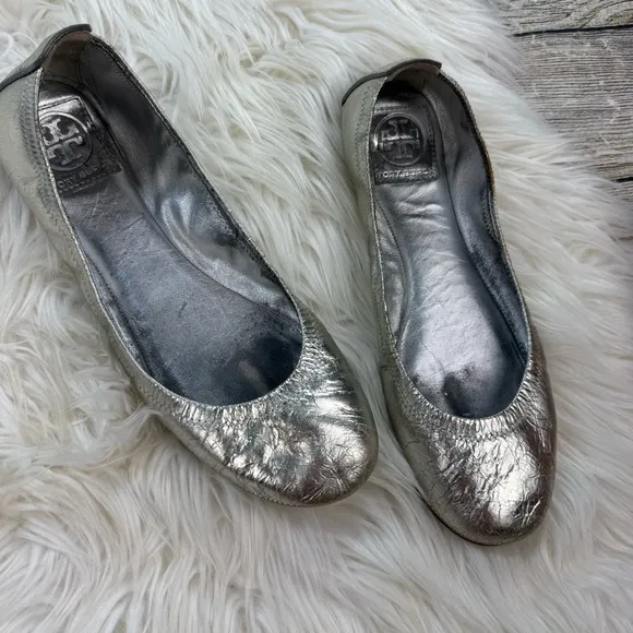 Tory Burch Eddie Metal Crac Leather Ballet Flats size 8.5