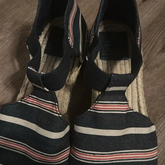 Tory Burch espadrille wedges, size 10
