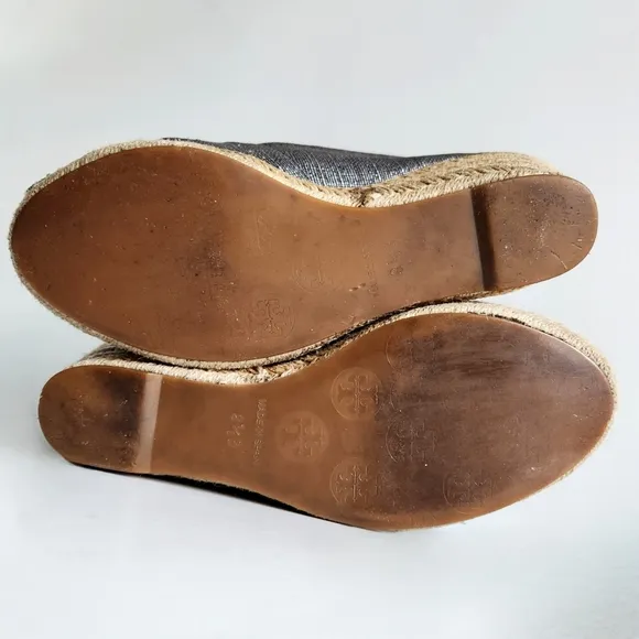 Tory Burch Filipa Size 8.5, Pewter Sparkle Canvas Espadrille Wedges, Peep Toe