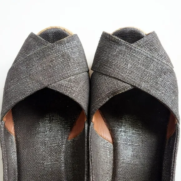 Tory Burch Filipa Size 8.5, Pewter Sparkle Canvas Espadrille Wedges, Peep Toe