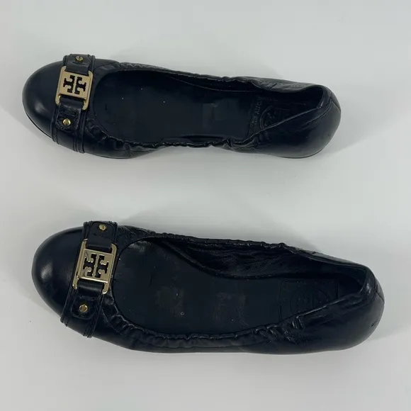 Tory Burch flats size 8 black and gold (SB2)