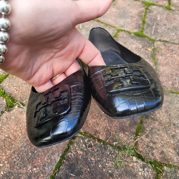 Tory Burch  Georgia  Croc embossed  leather  flats