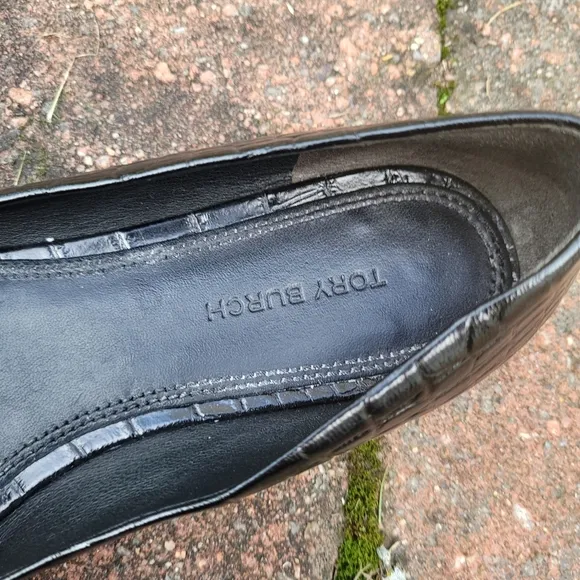 Tory Burch  Georgia  Croc embossed  leather  flats