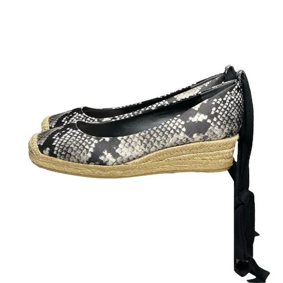 TORY BURCH Heather Ankle Wrap Espadrille Wedges Size 7 Black/Roccia Snake Print