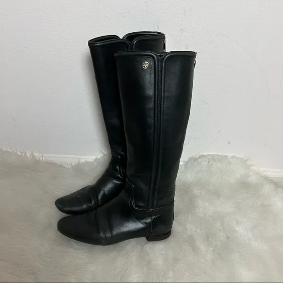 Tory Burch Irene Tall Leather Riding Gold Logo Boots 7.5