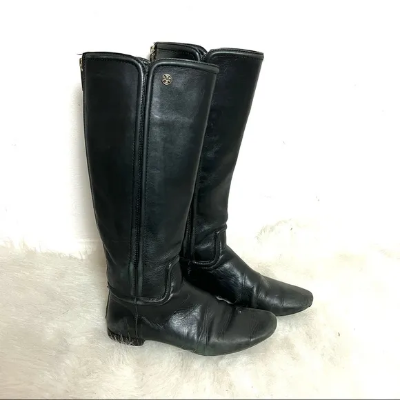 Tory Burch Irene Tall Leather Riding Gold Logo Boots 7.5