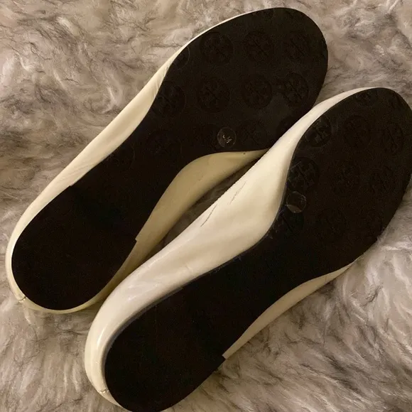 TORY BURCH leather ballet flats