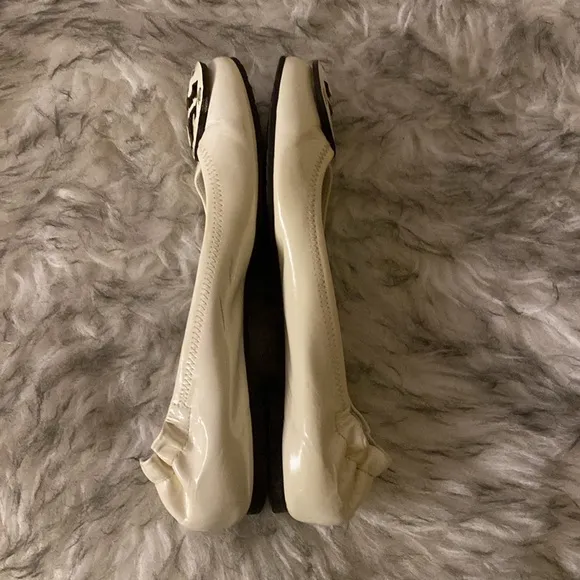 TORY BURCH leather ballet flats