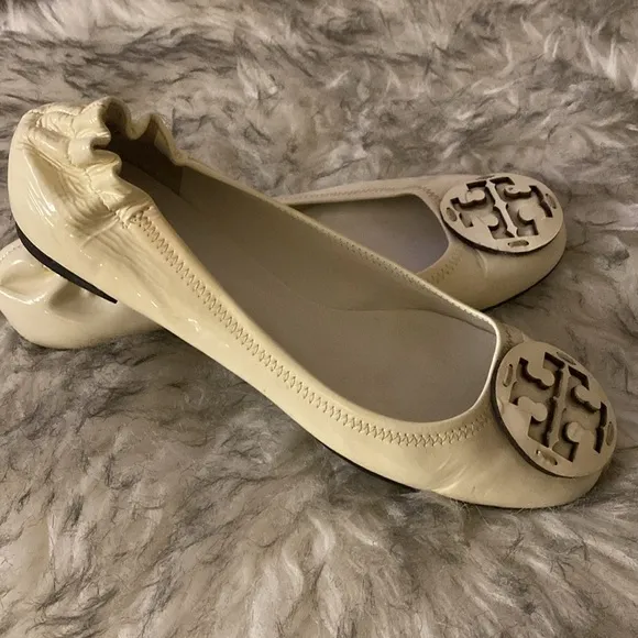 TORY BURCH leather ballet flats
