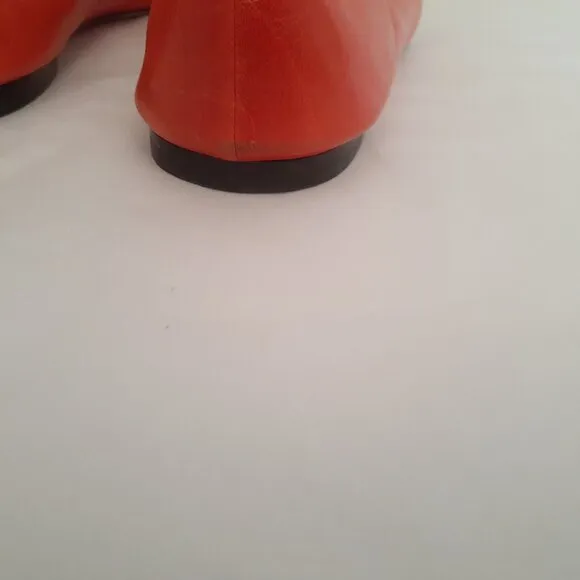 Tory Burch Leather Flats