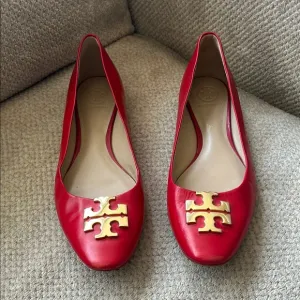 🌹Tory Burch Leather Flats