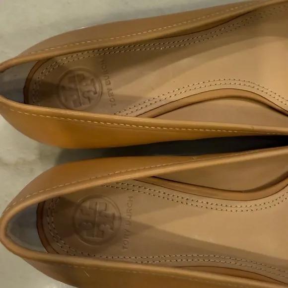 Tory Burch Miller Fringe Flats Size 8 Tan Pink