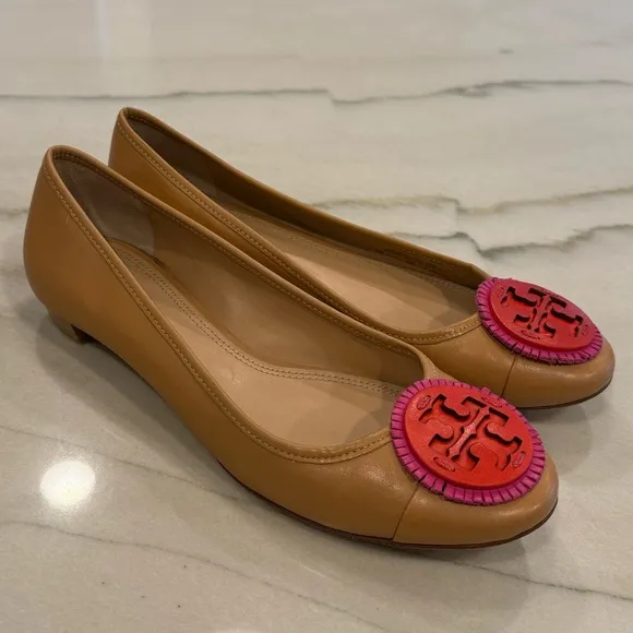 Tory Burch Miller Fringe Flats Size 8 Tan Pink