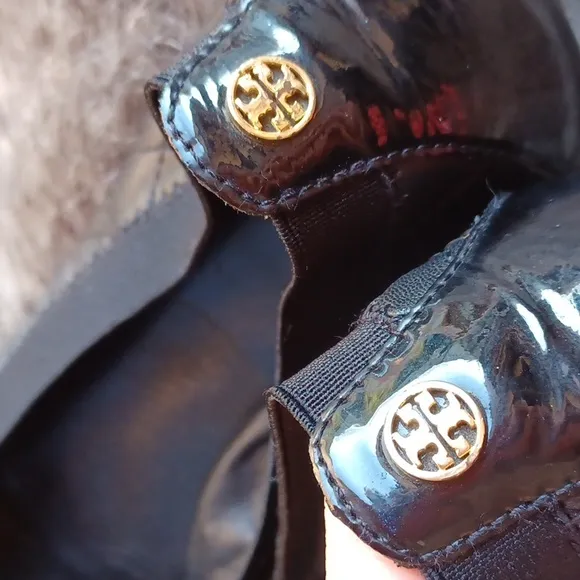 Tory Burch  quilted  flats