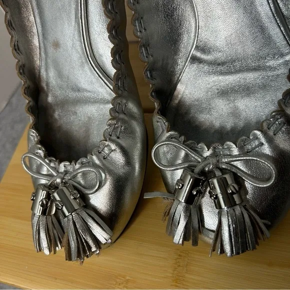 Tory Burch Reese Gold Metallic Ballet Leather Flats w/ Tassels Size 7.5