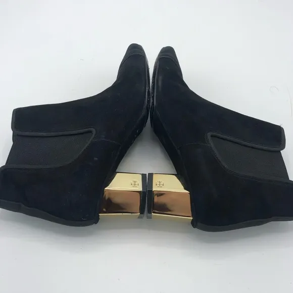 TORY BURCH Regina Suede Ankle Boot Bootie Black Gold Hexagon Heeled Boots 6 Tory